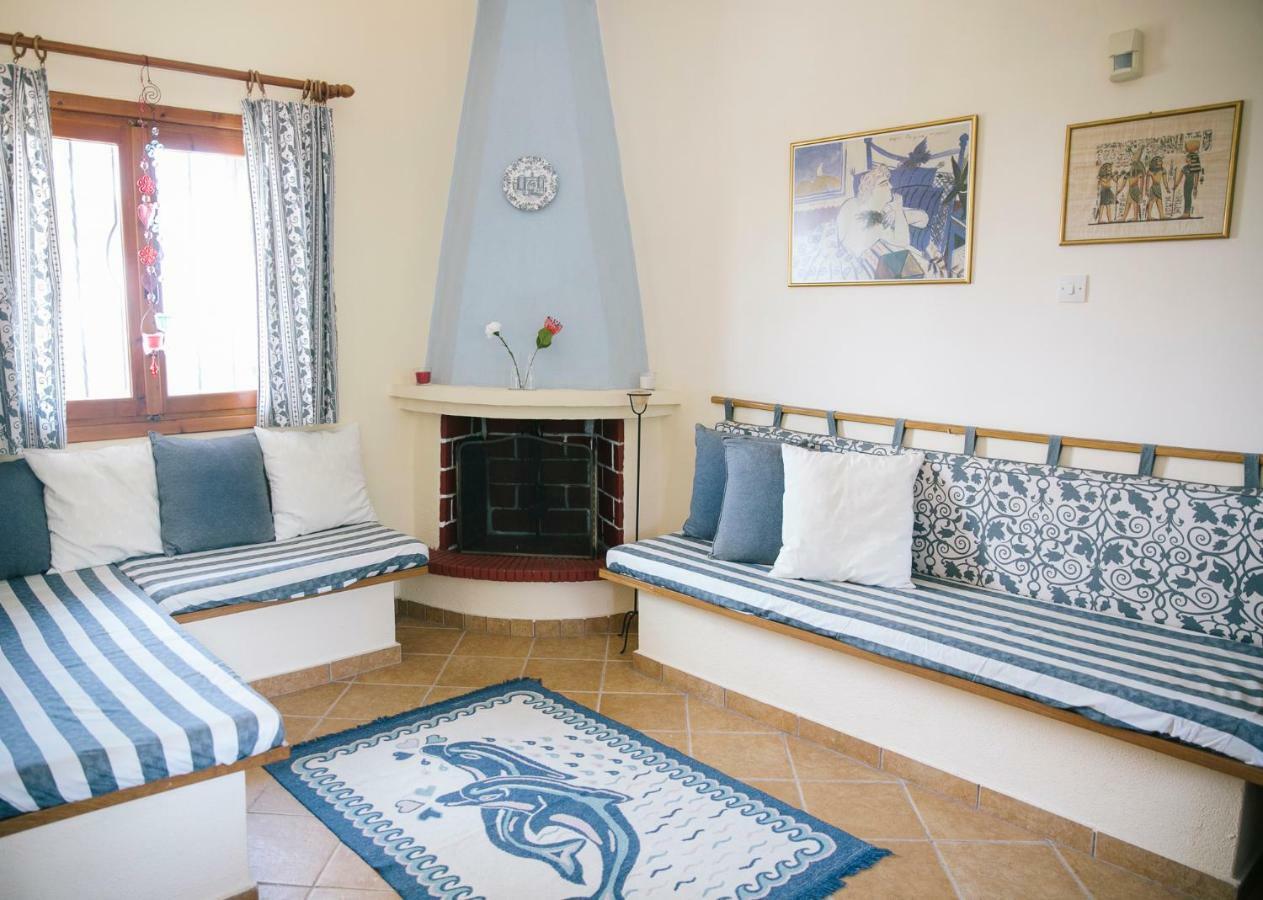 מטהמורפוסי Summer Luxury Villa With Sea View מראה חיצוני תמונה